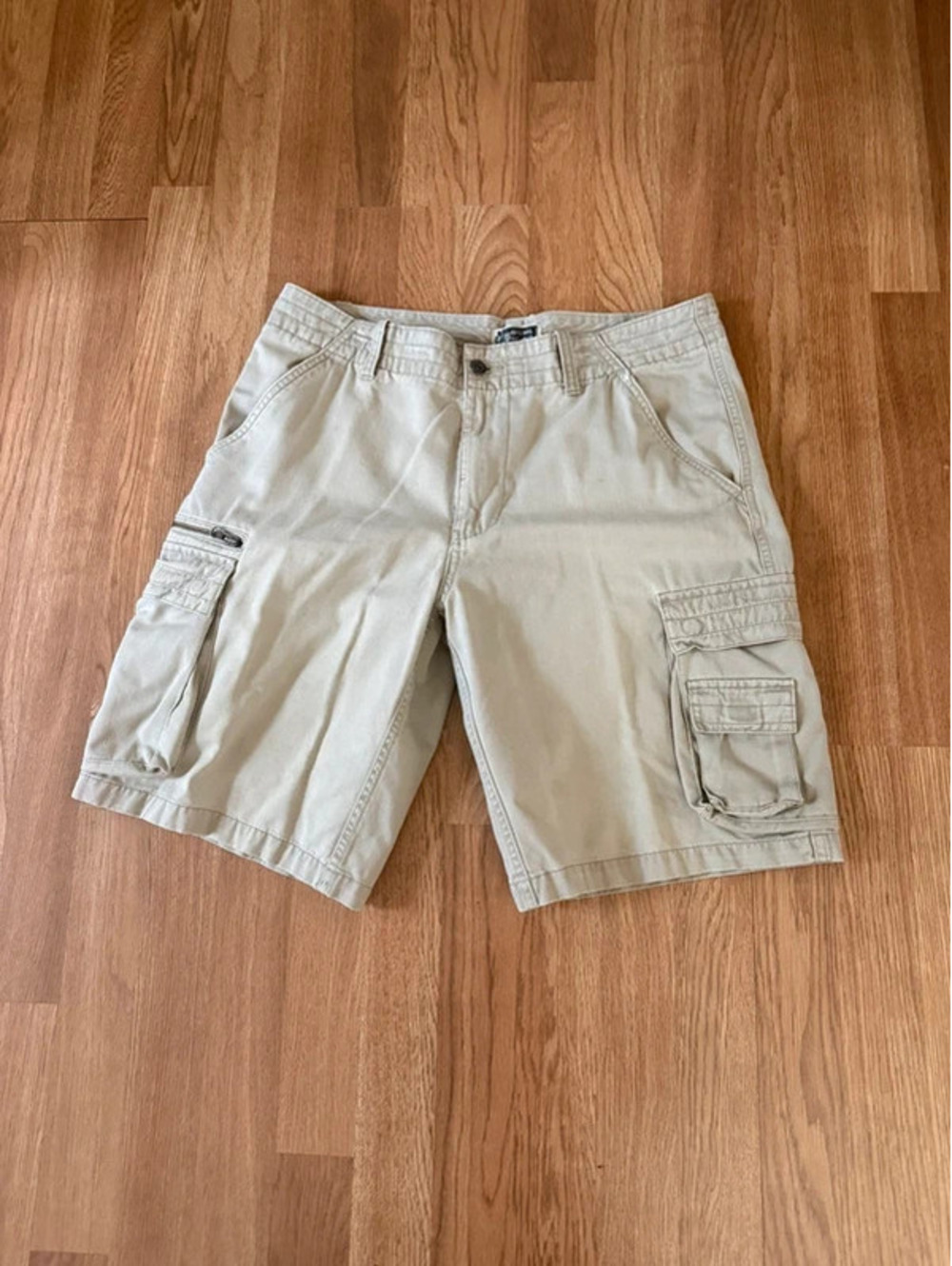 Route66 original clothing company khaki cargo shorts 36
